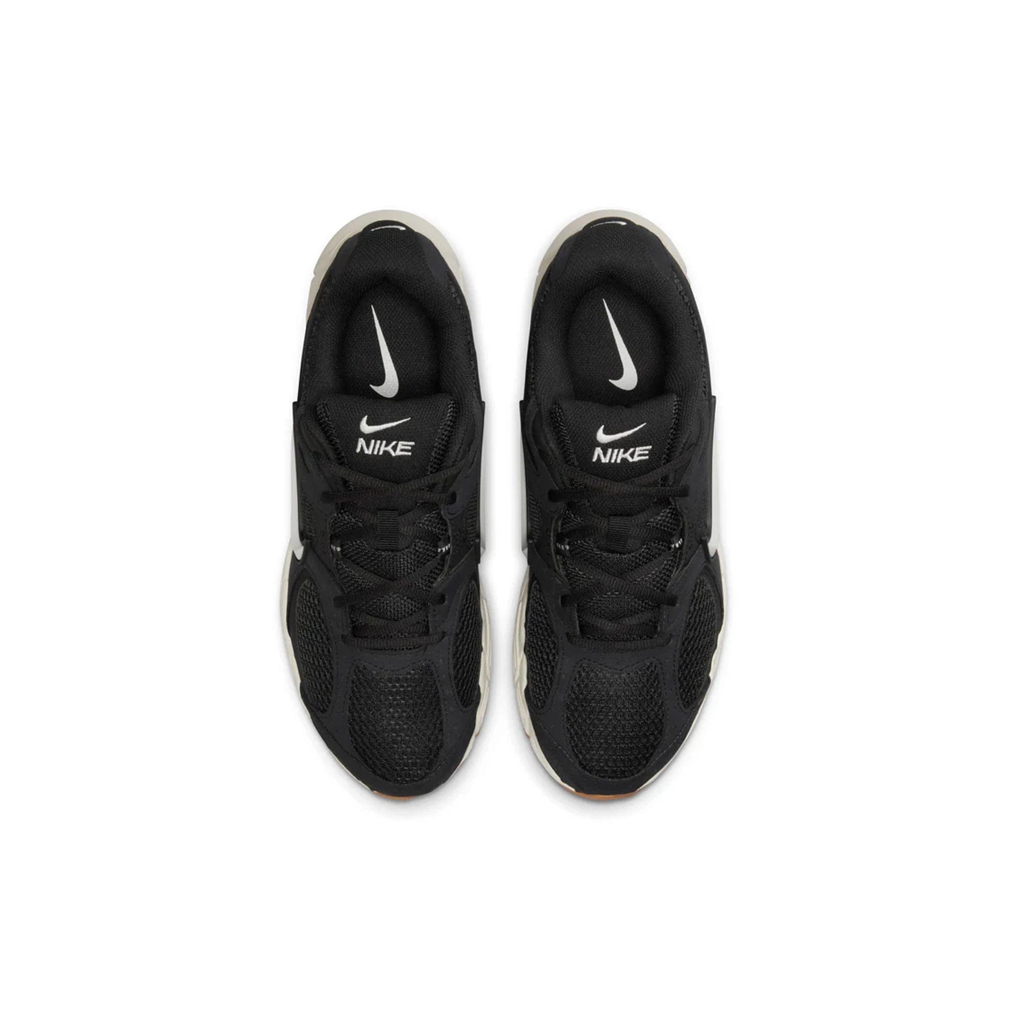 Nike V5 RNR Black Gum