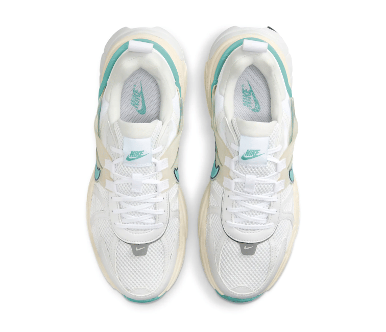Nike Women’s Nike V2K Run (White/Cream Blue)