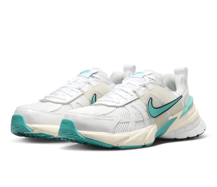 Nike Women’s Nike V2K Run (White/Cream Blue)