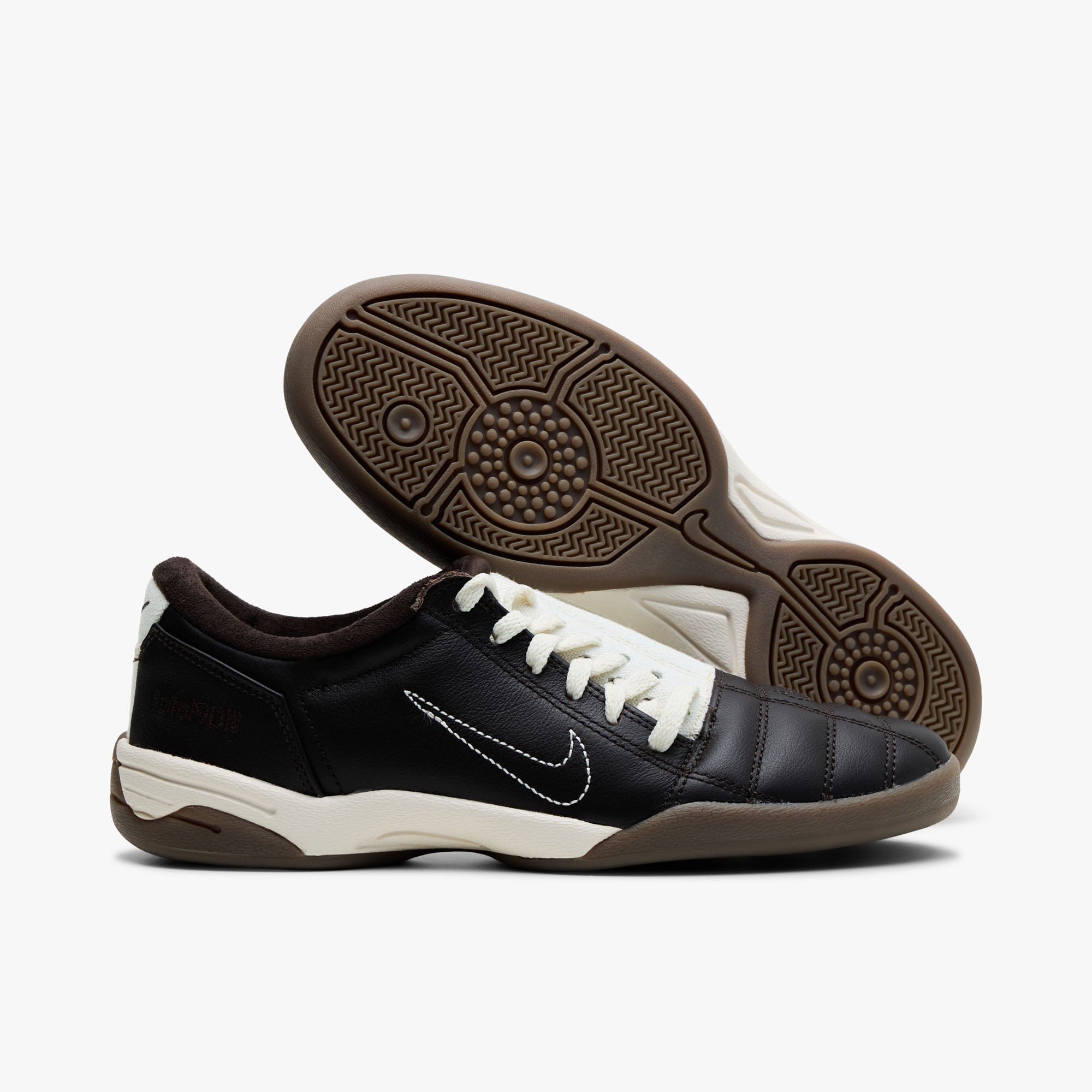 Nike Women's Nike Total 90 Soft Pearl / Velvet Brown - Gum