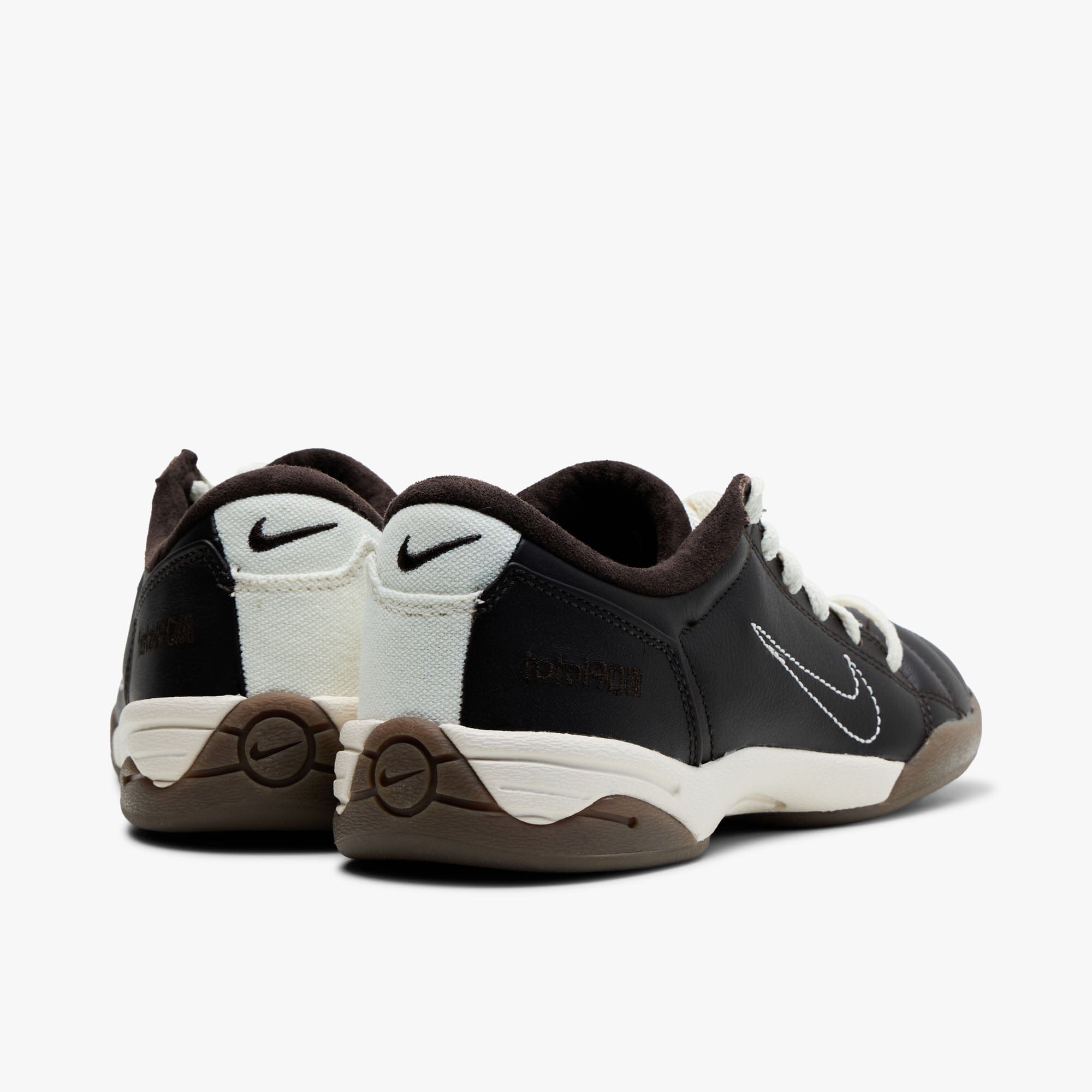 Nike Women's Nike Total 90 Soft Pearl / Velvet Brown - Gum