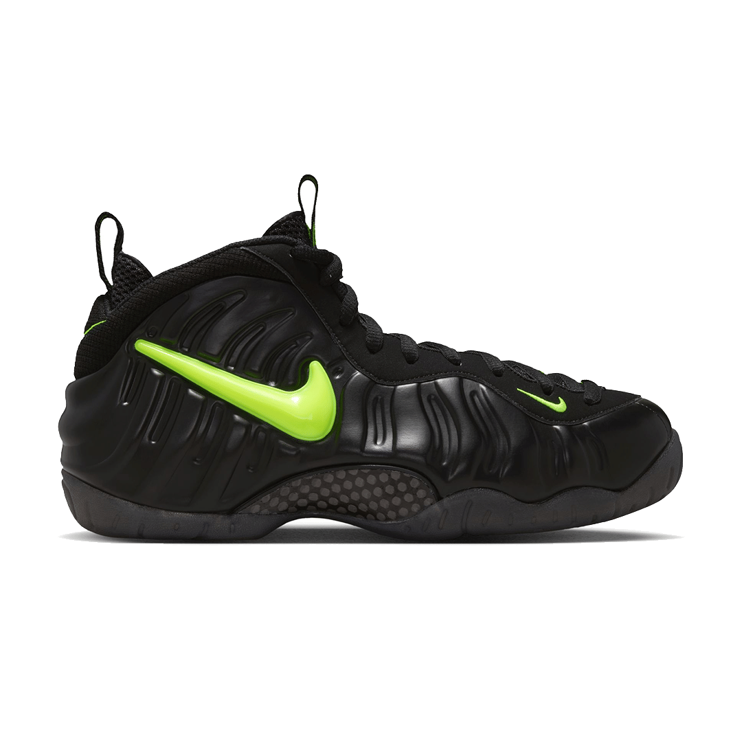 Nike AIR FOAMPOSITE PRO BLACK/VOLTAGE YELLOW