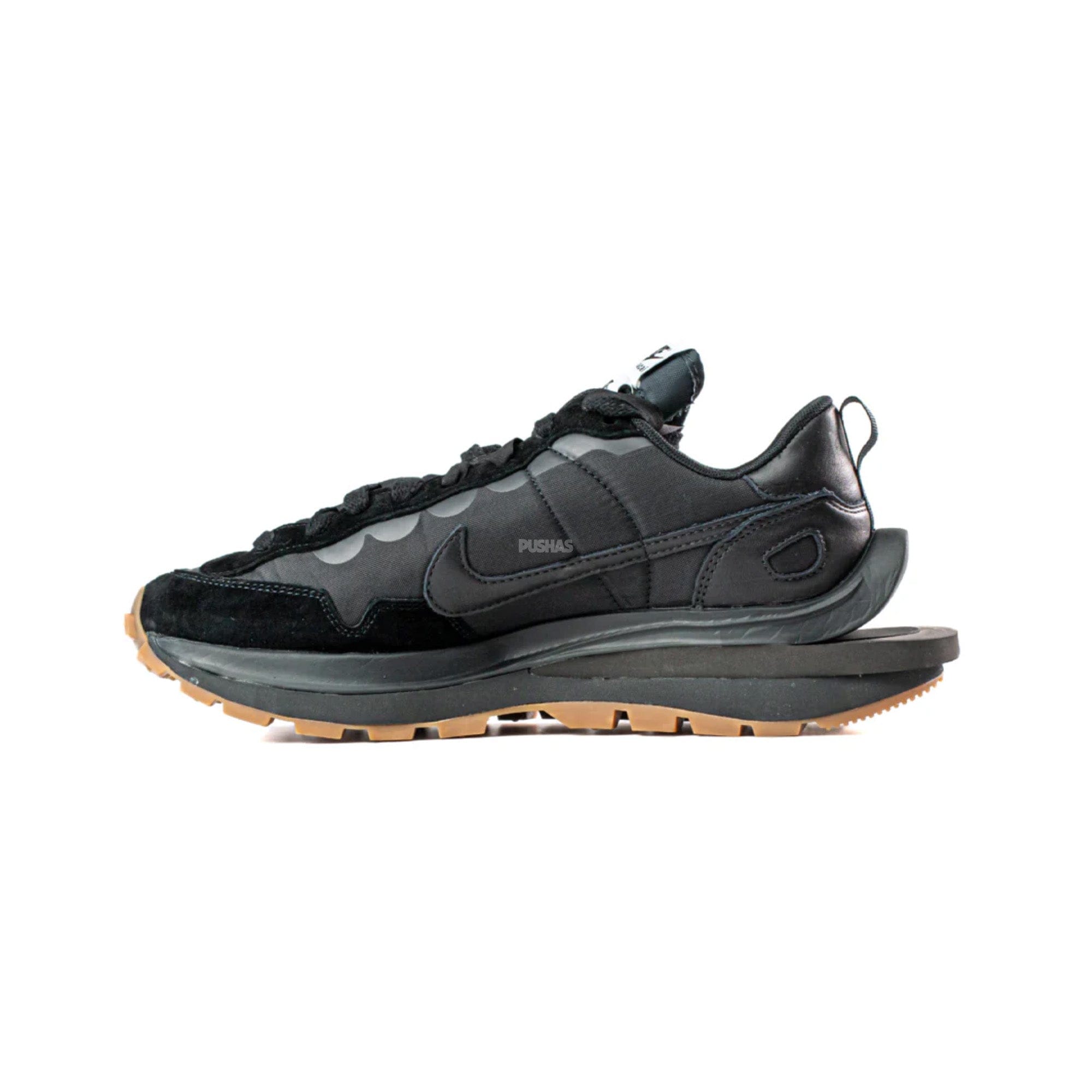 Nike Vaporwaffle x Sacai Black Gum (2022)