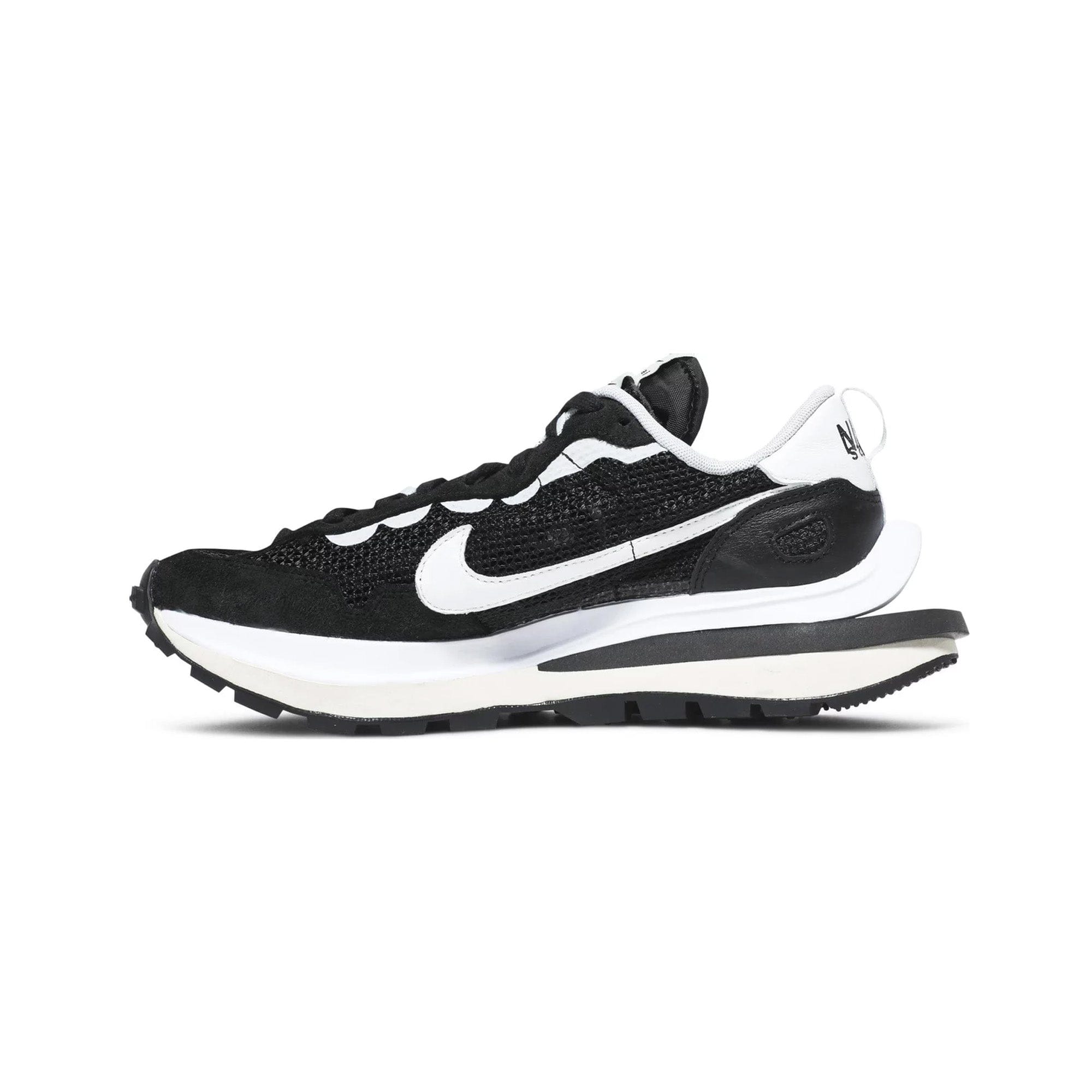 Nike Vaporwaffle x Sacai Black White (2020)