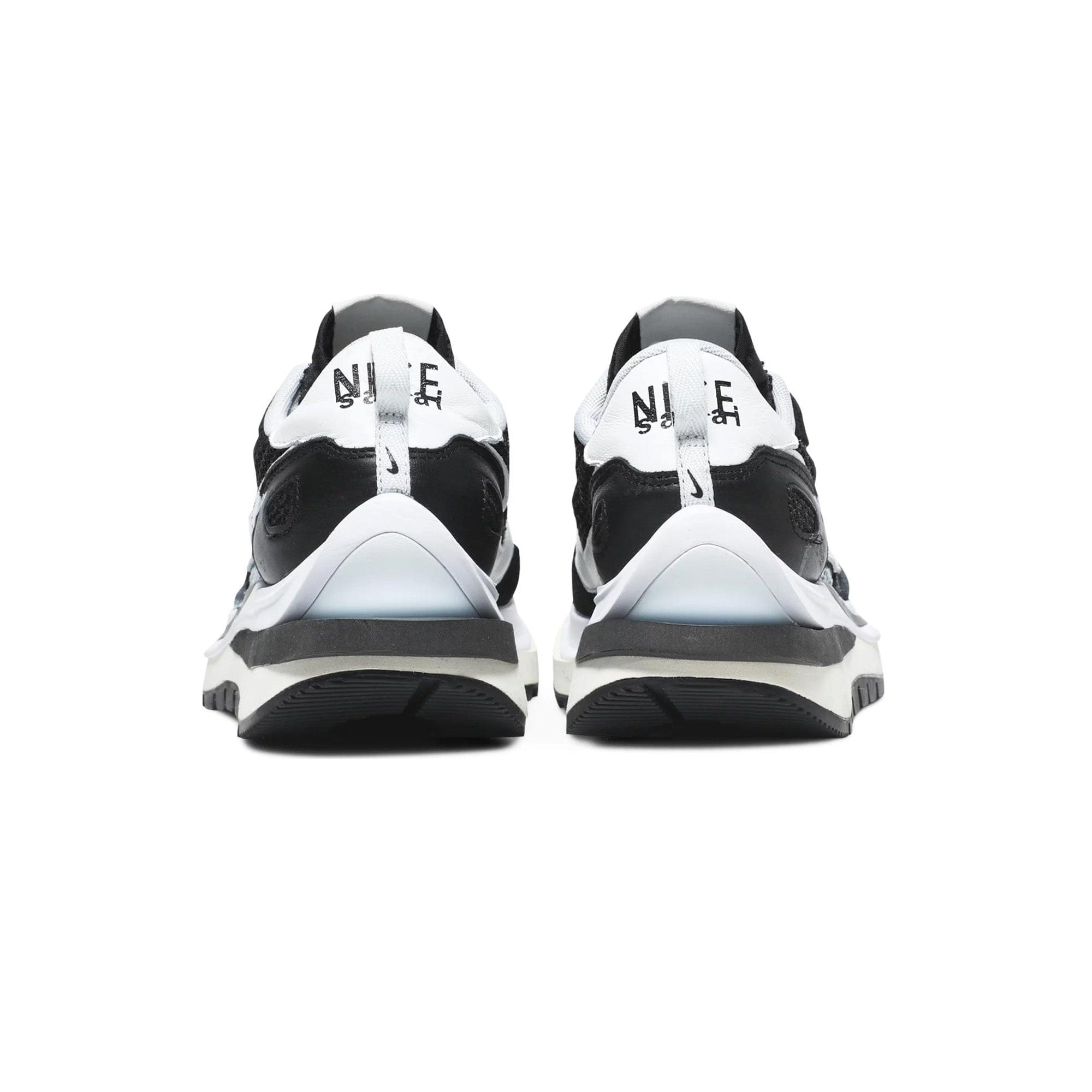 Nike Vaporwaffle x Sacai Black White (2020)