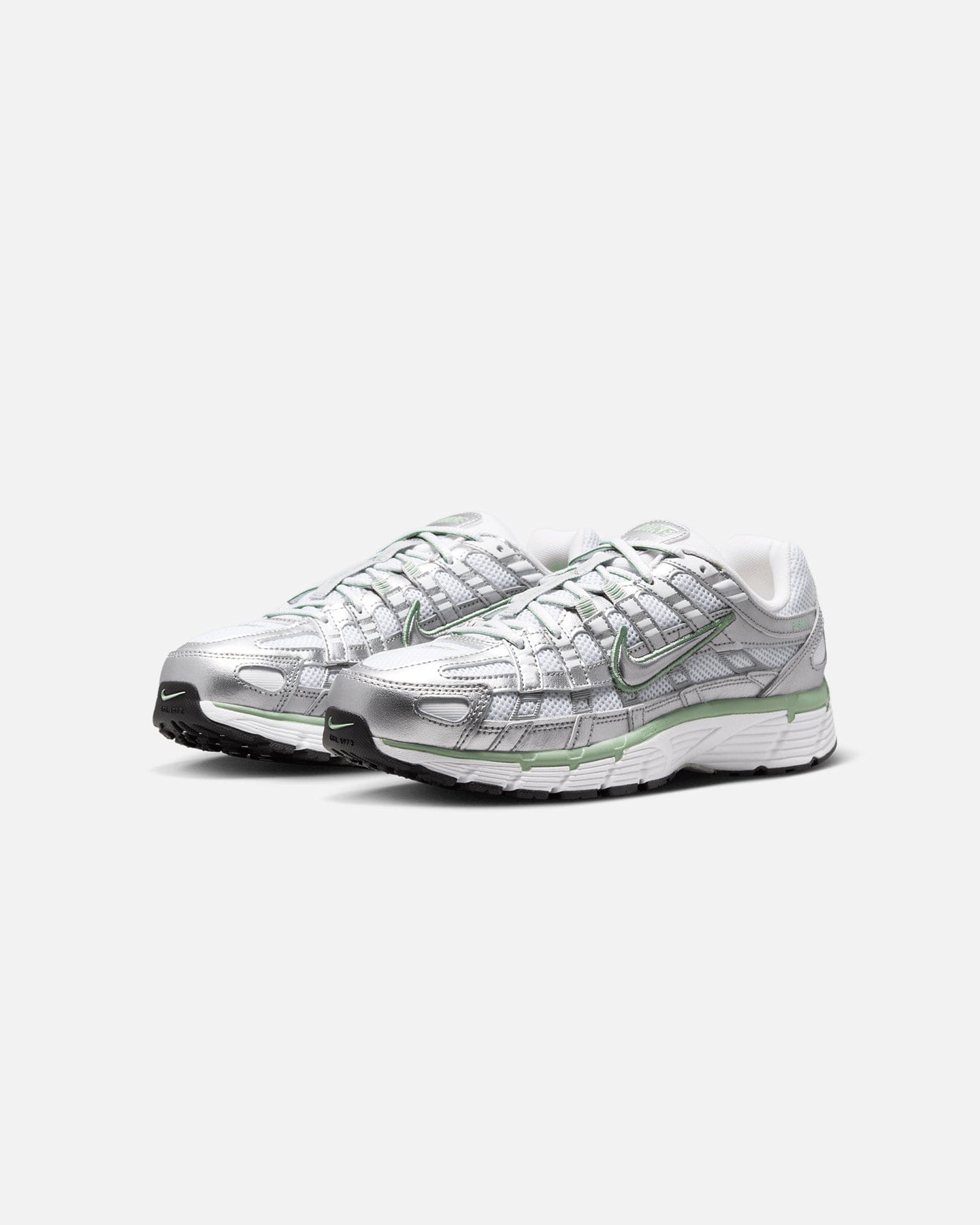 Nike Women's P - 6000 Metallic Silver