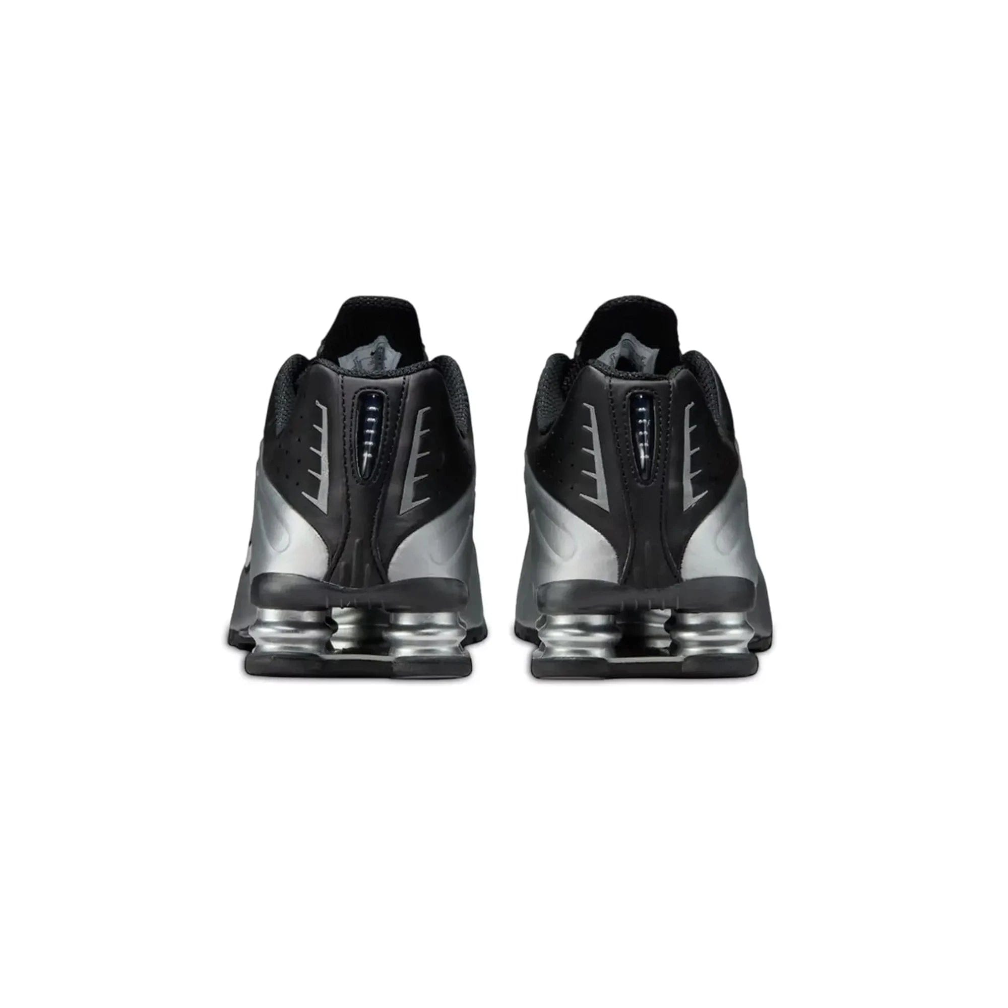 Nike Shox R4 Metallic Silver Black (2025)