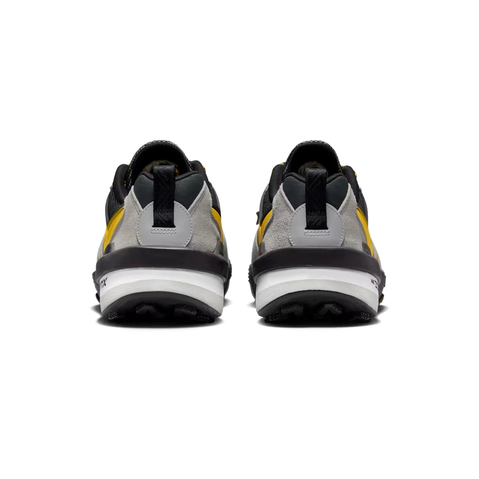 Nike x Sacai Zegamadome SP Cream Black Yellow (2025)