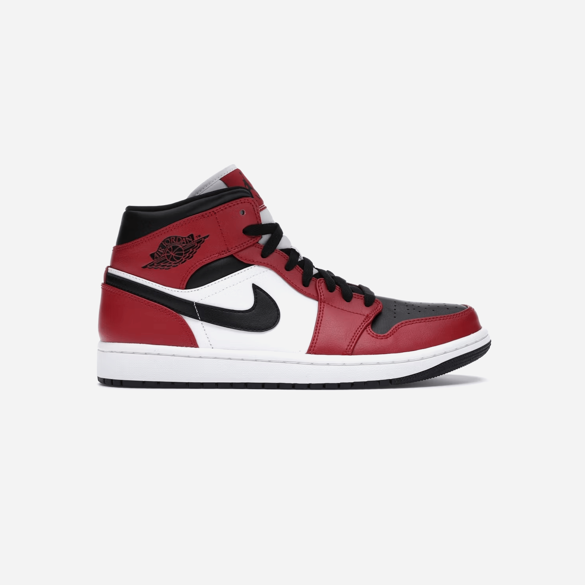 Air Jordan Nike Air Jordan 1 Mid Chicago Toe