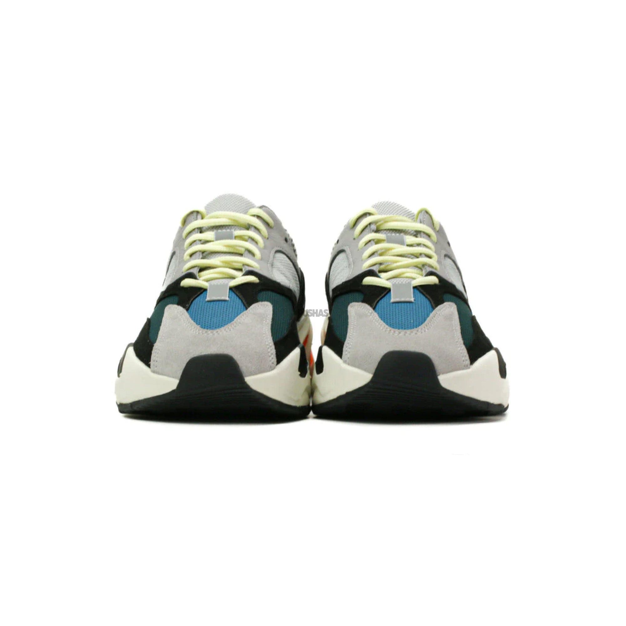 Yeezy 700 Wave Runner (2022)