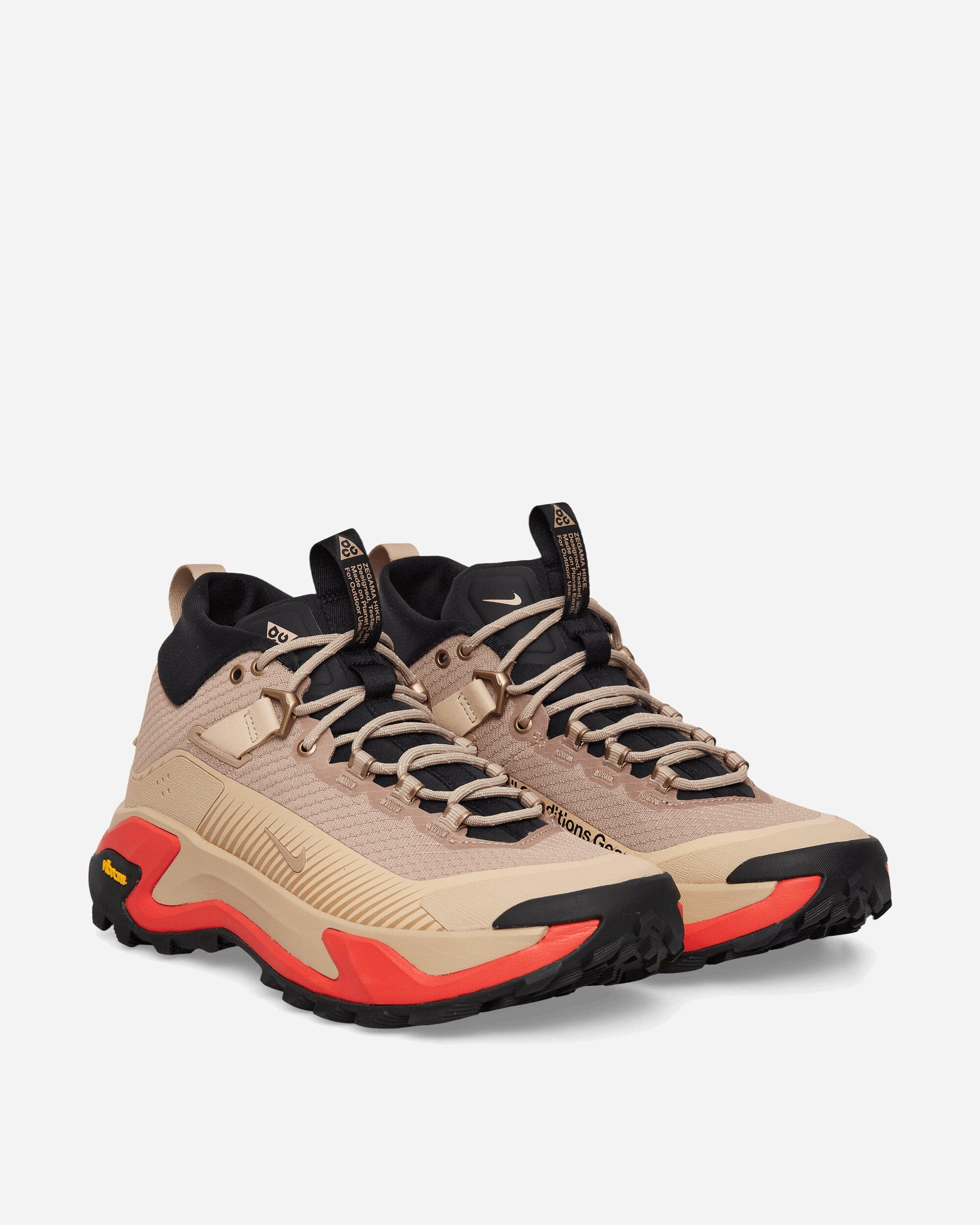 Nike ACG Zegama Hike Sneakers British Khaki / Linen / Light Crimson