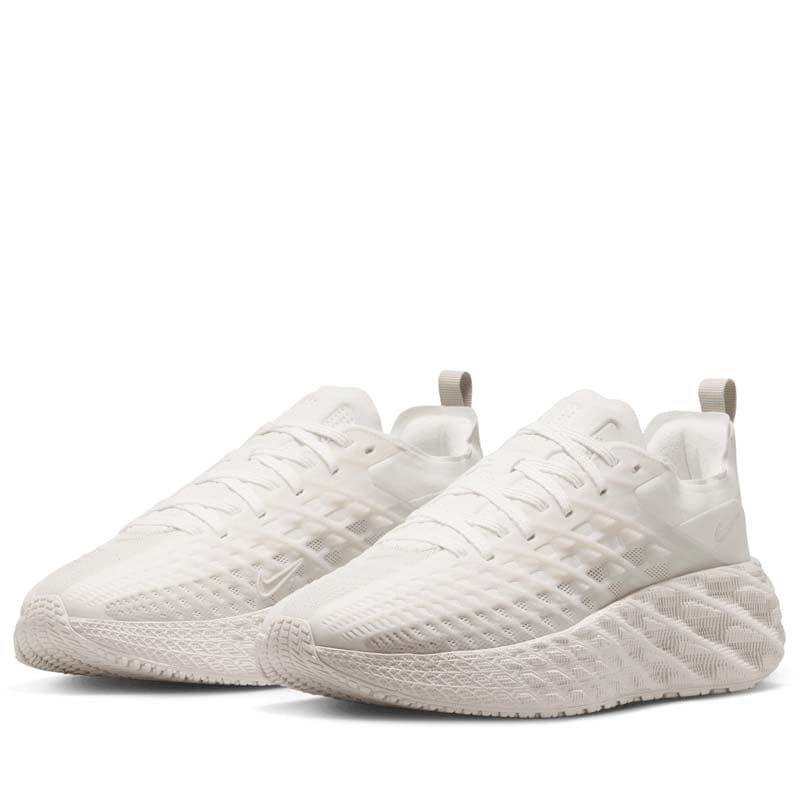 Nike Ava Edge - Summit White/Stone