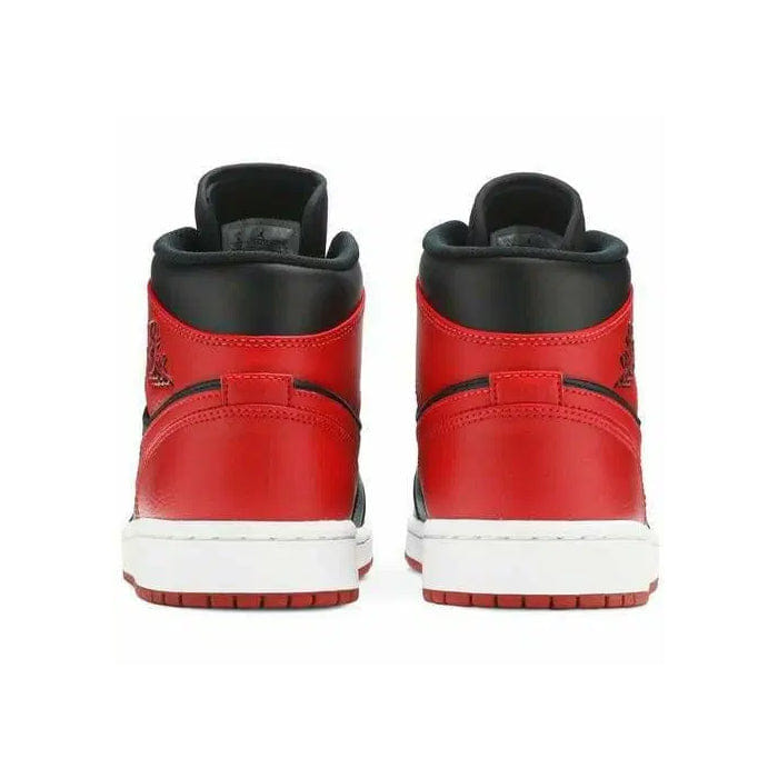 Air Jordan 1 Mid Bred Banned