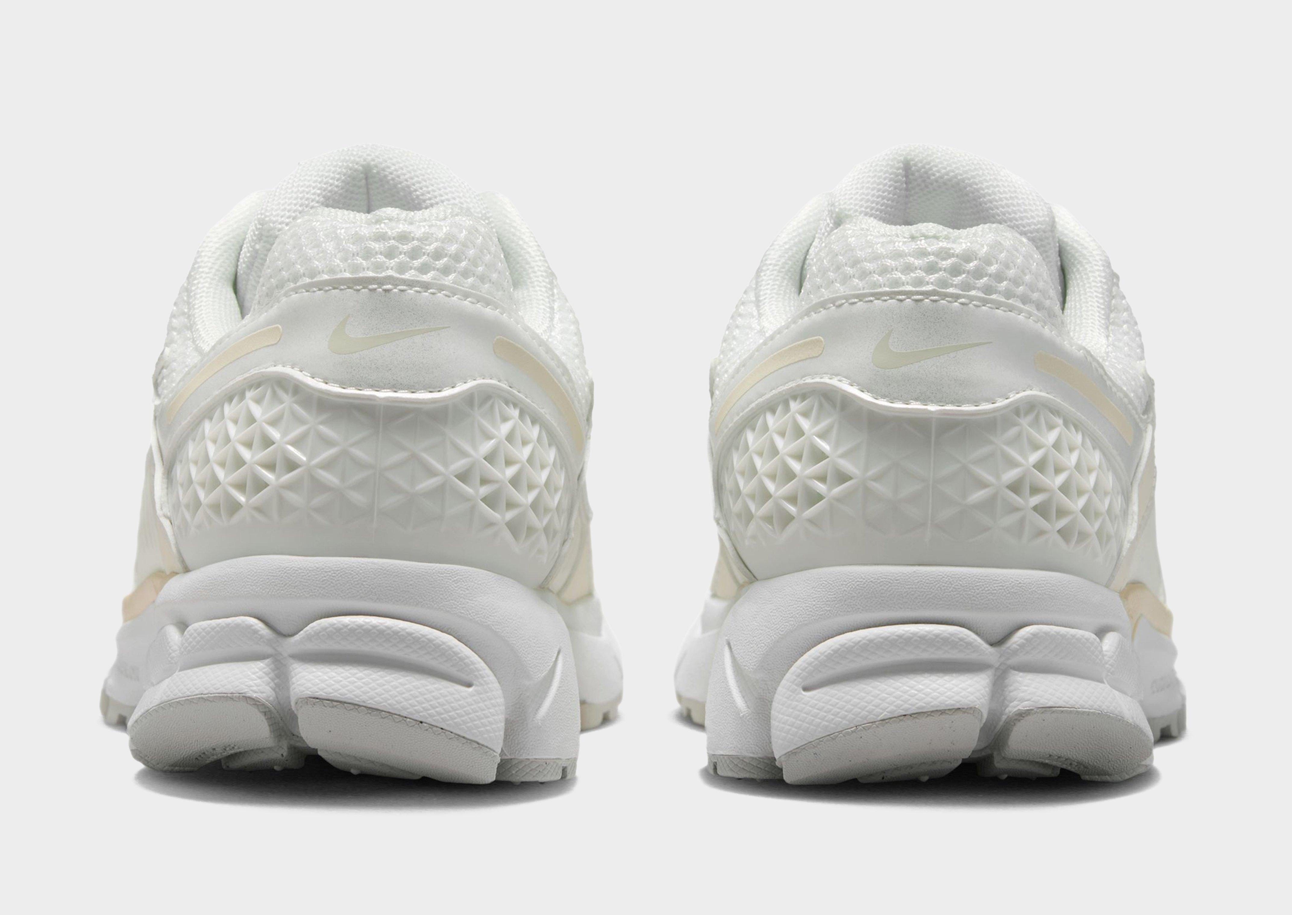 Nike Zoom Vomero 5 Women's
