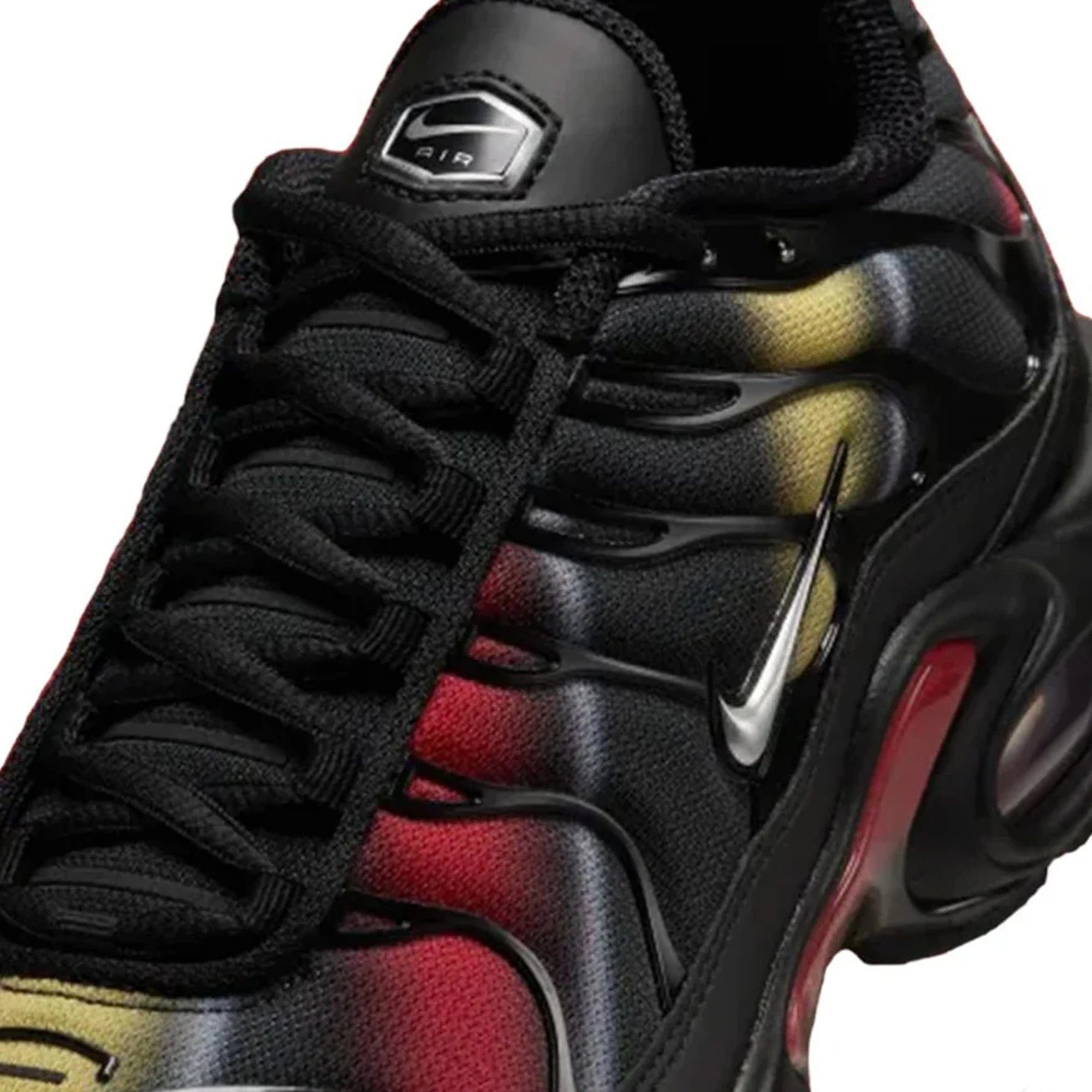 Nike Air Max Plus Orbit Women's (2024)