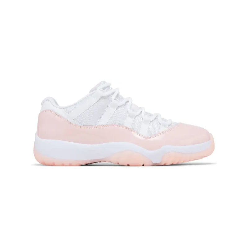 Nike JORDAN 11 LEGEND PINK (W)