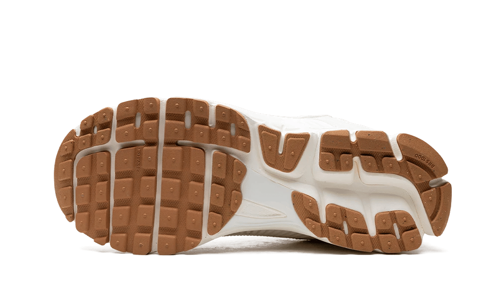 Nike Zoom Vomero 5 White Gum