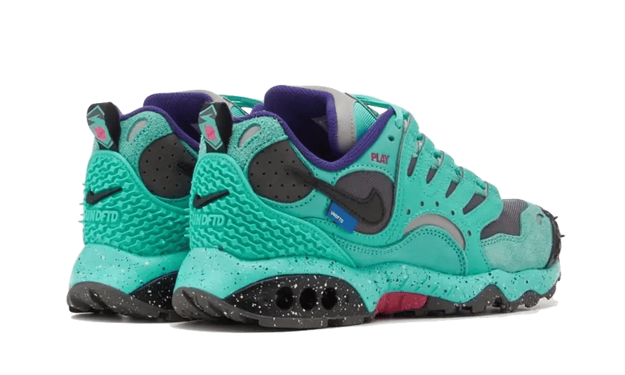 Nike Air Terra Humara Undefeated Light Menta