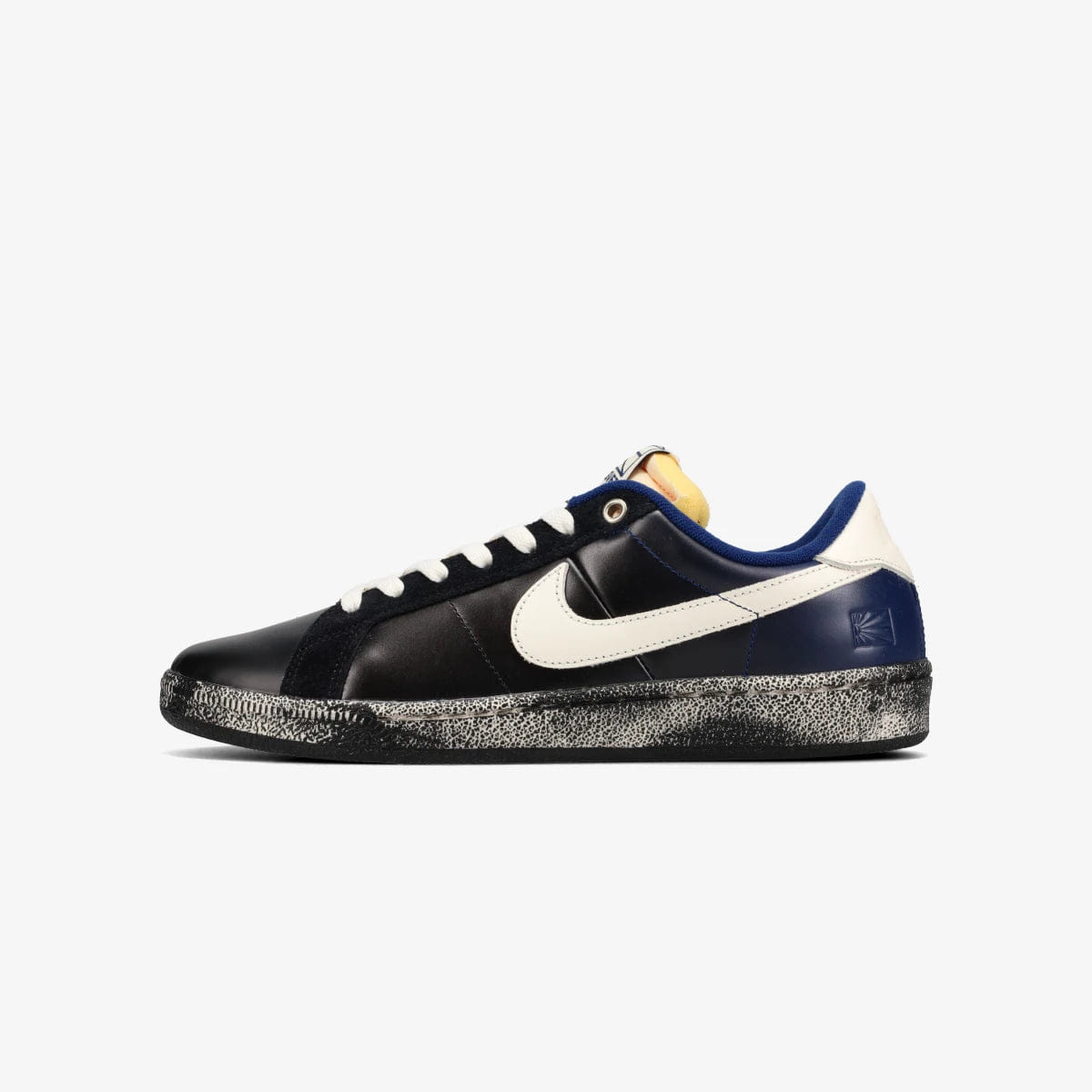 Nike SB ZOOM TENNIS CLASSIC SP × RASSVET