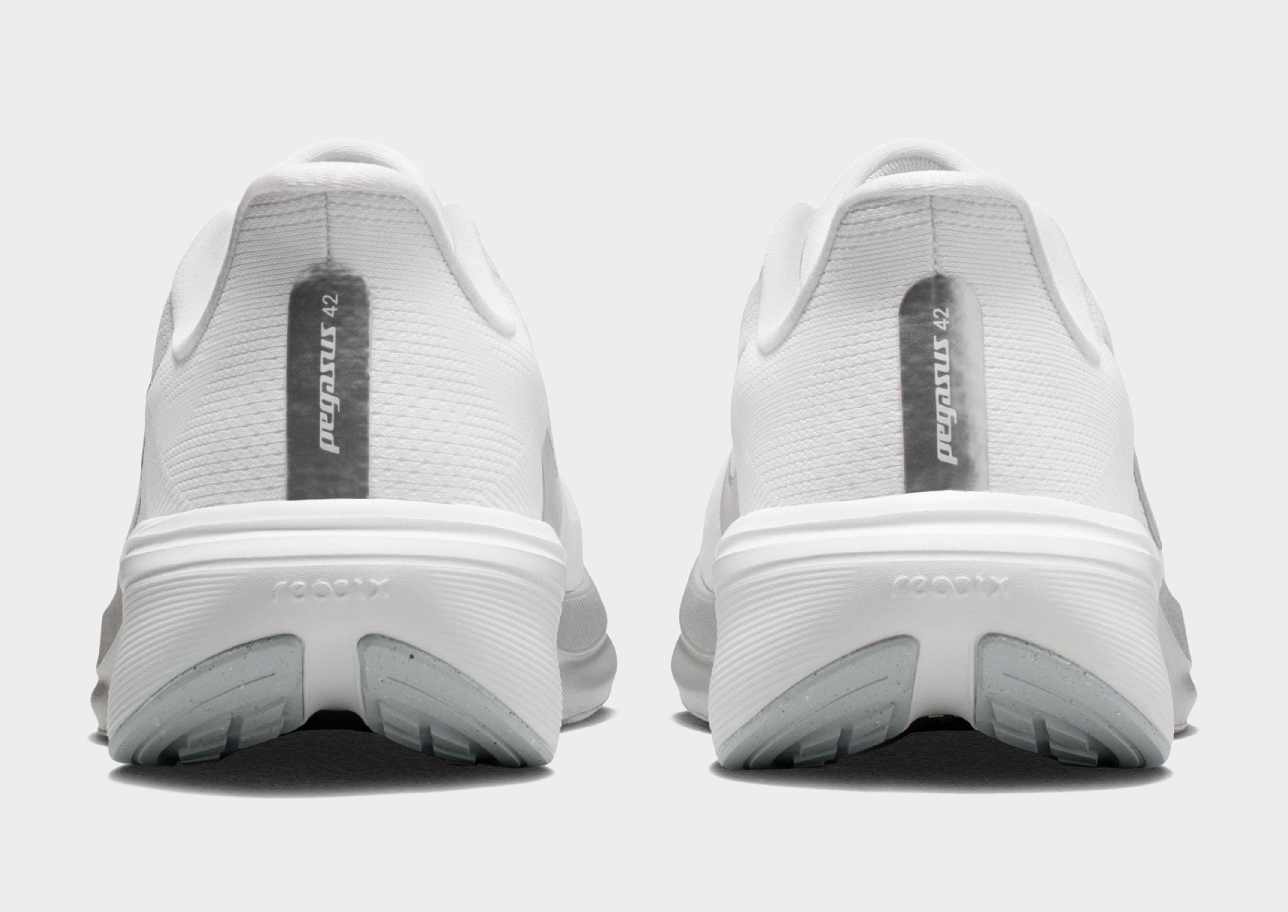 Nike Pegasus 42 Women's