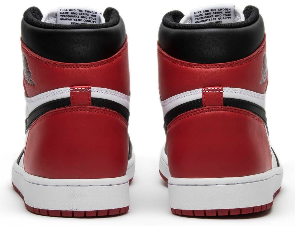 Air Jordan 1 Retro High OG Black Toe (2016)