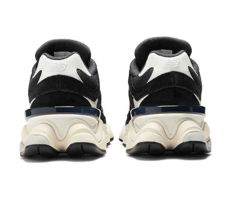 New Balance Women’s New Balance 9060 (Black/Cream)