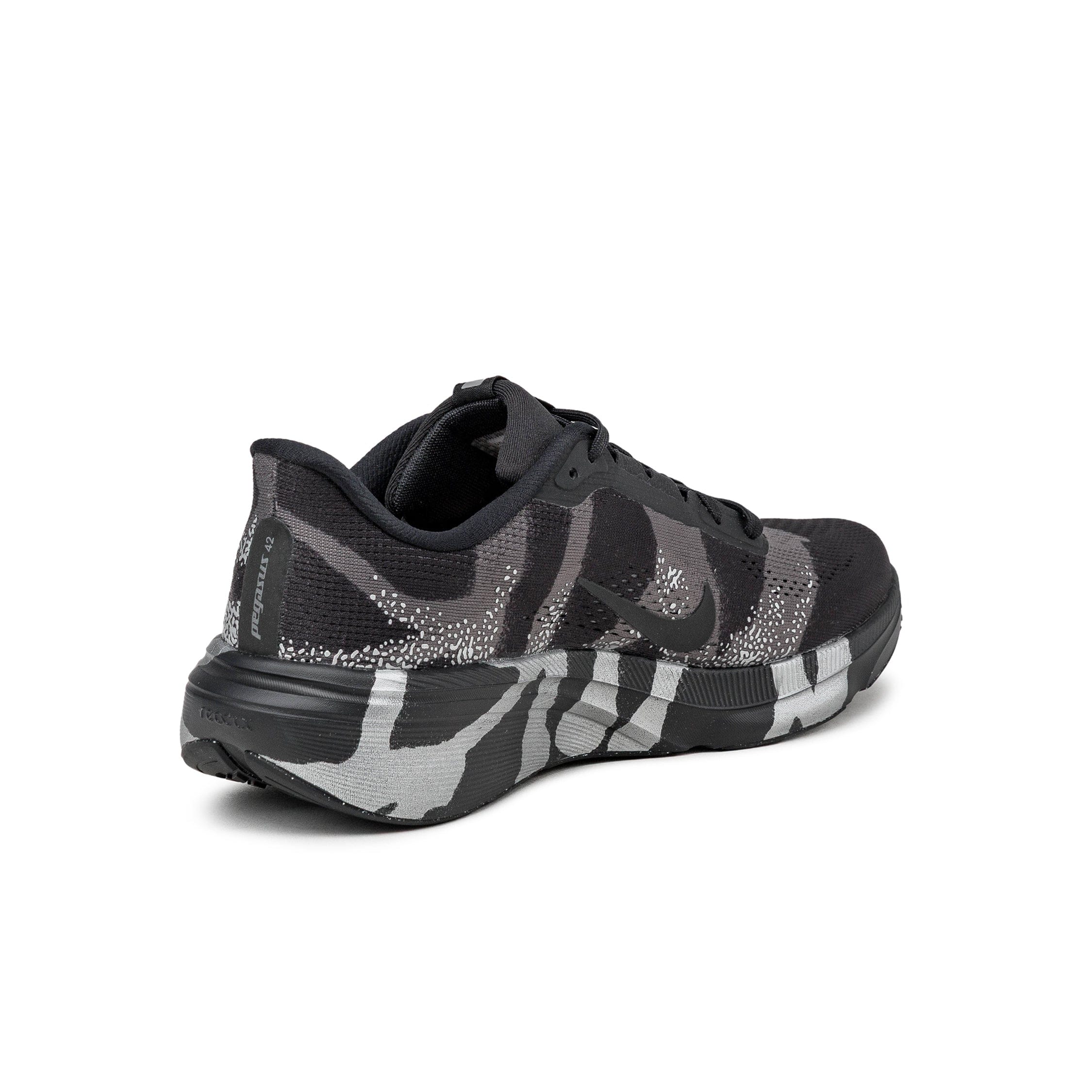 Nike Air Zoom Pegasus 42