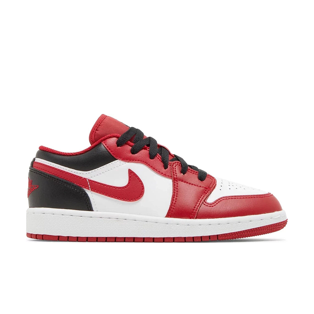 Nike Jordan 1 Low Bulls (GS)