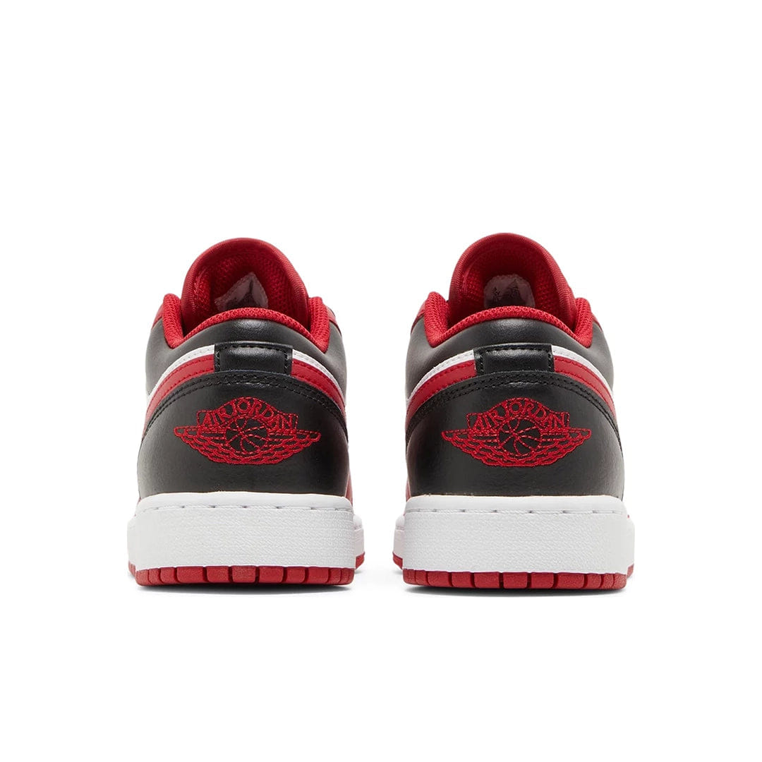 Nike Jordan 1 Low Bulls (GS)