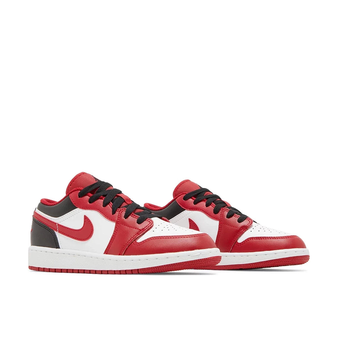 Nike Jordan 1 Low Bulls (GS)