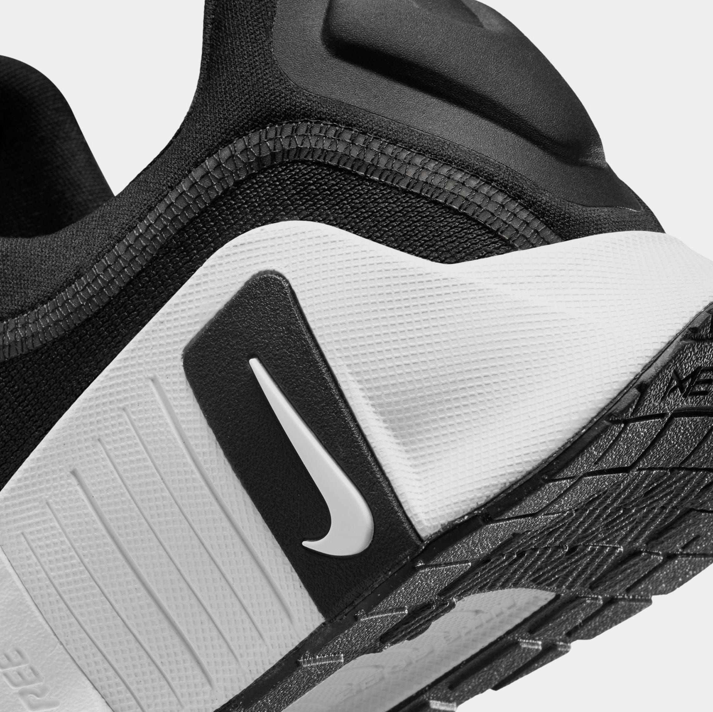 Nike Metcon 6 Womens Running Shoes (Black/White)