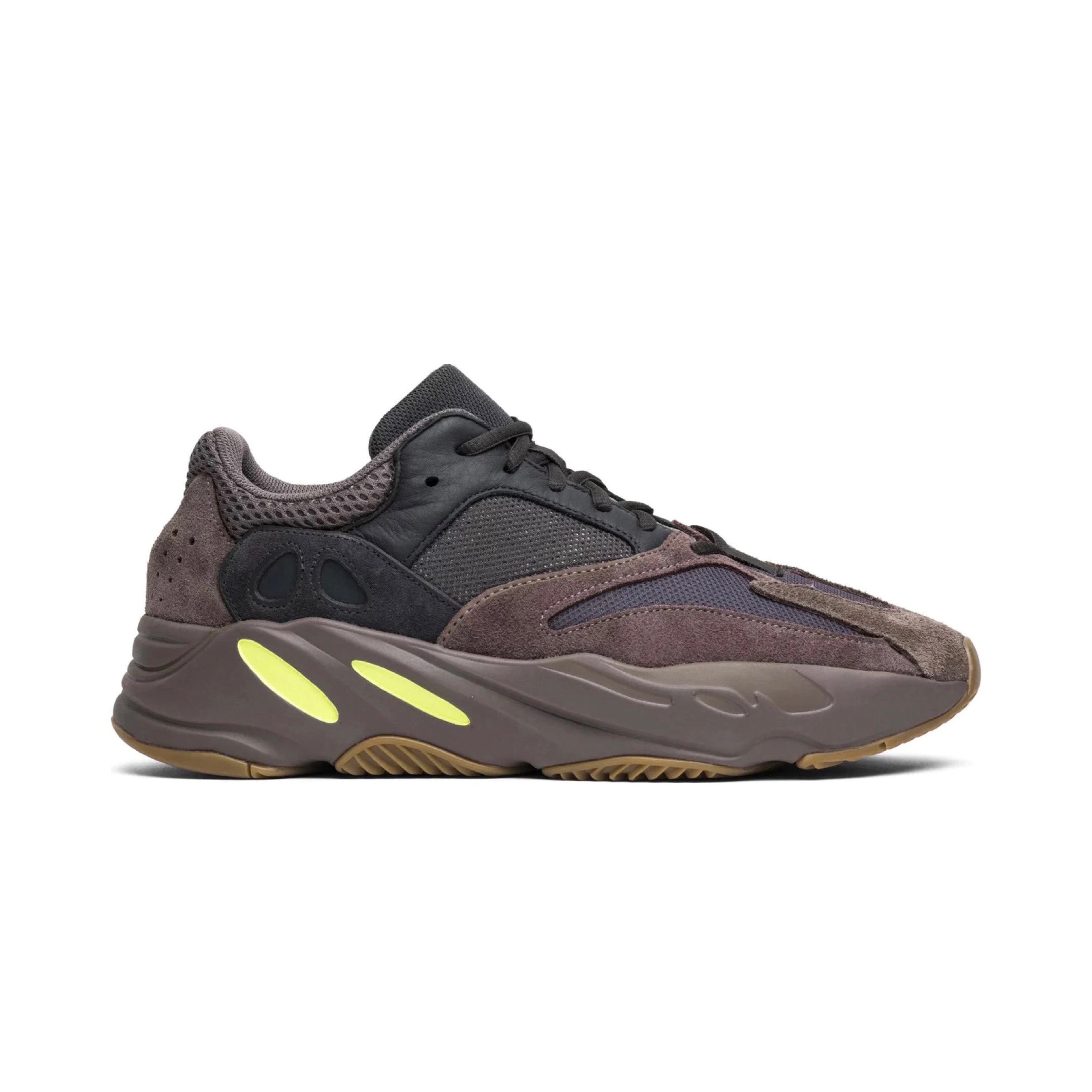 adidas YEEZY BOOST 700 Mauve