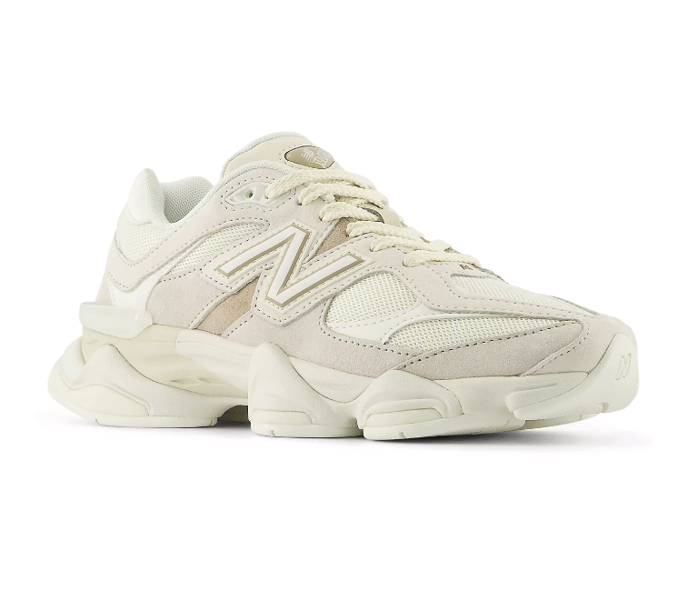 New Balance Women’s New Balance 9060 (Linen/Cream)