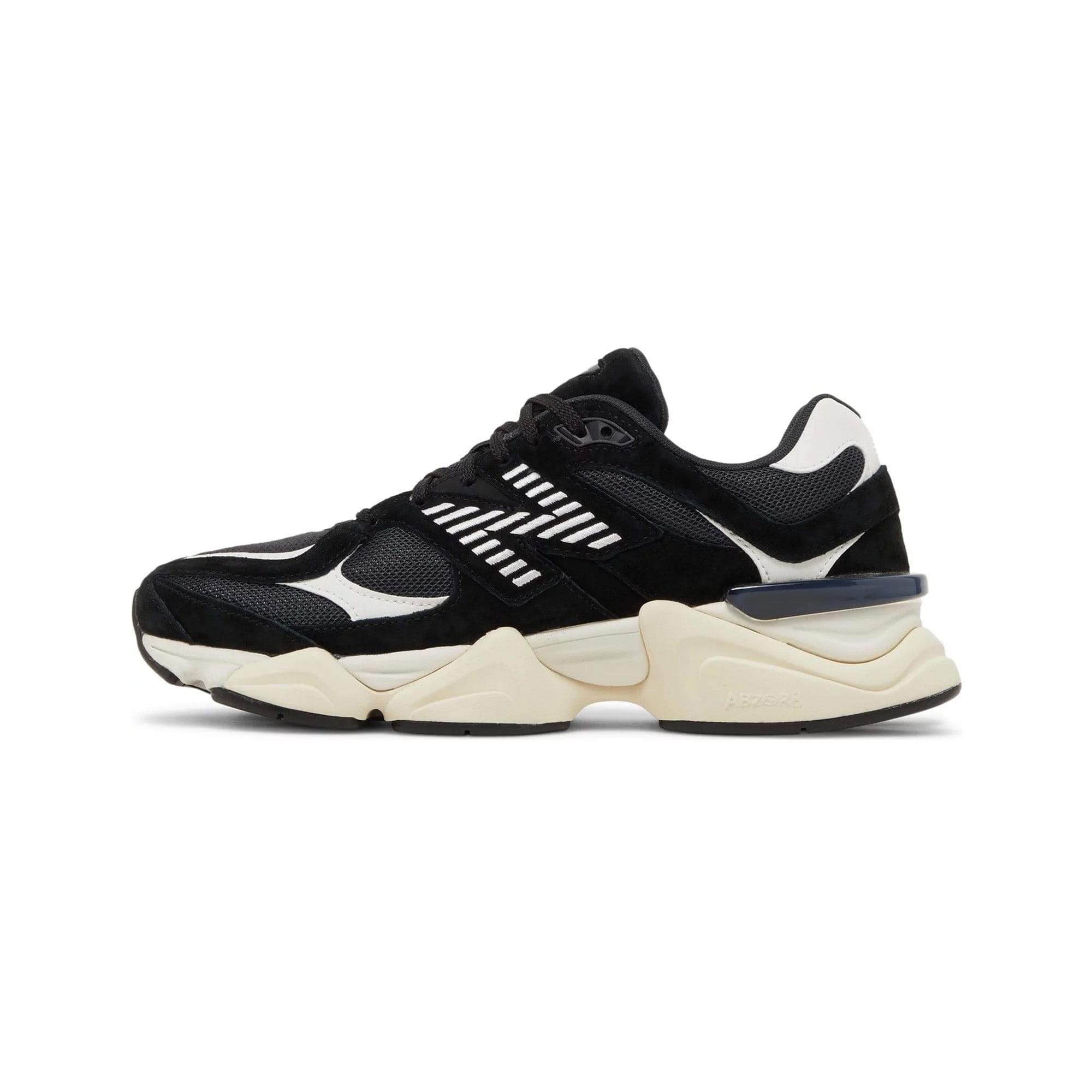 New Balance 9060 Black and White (2023)