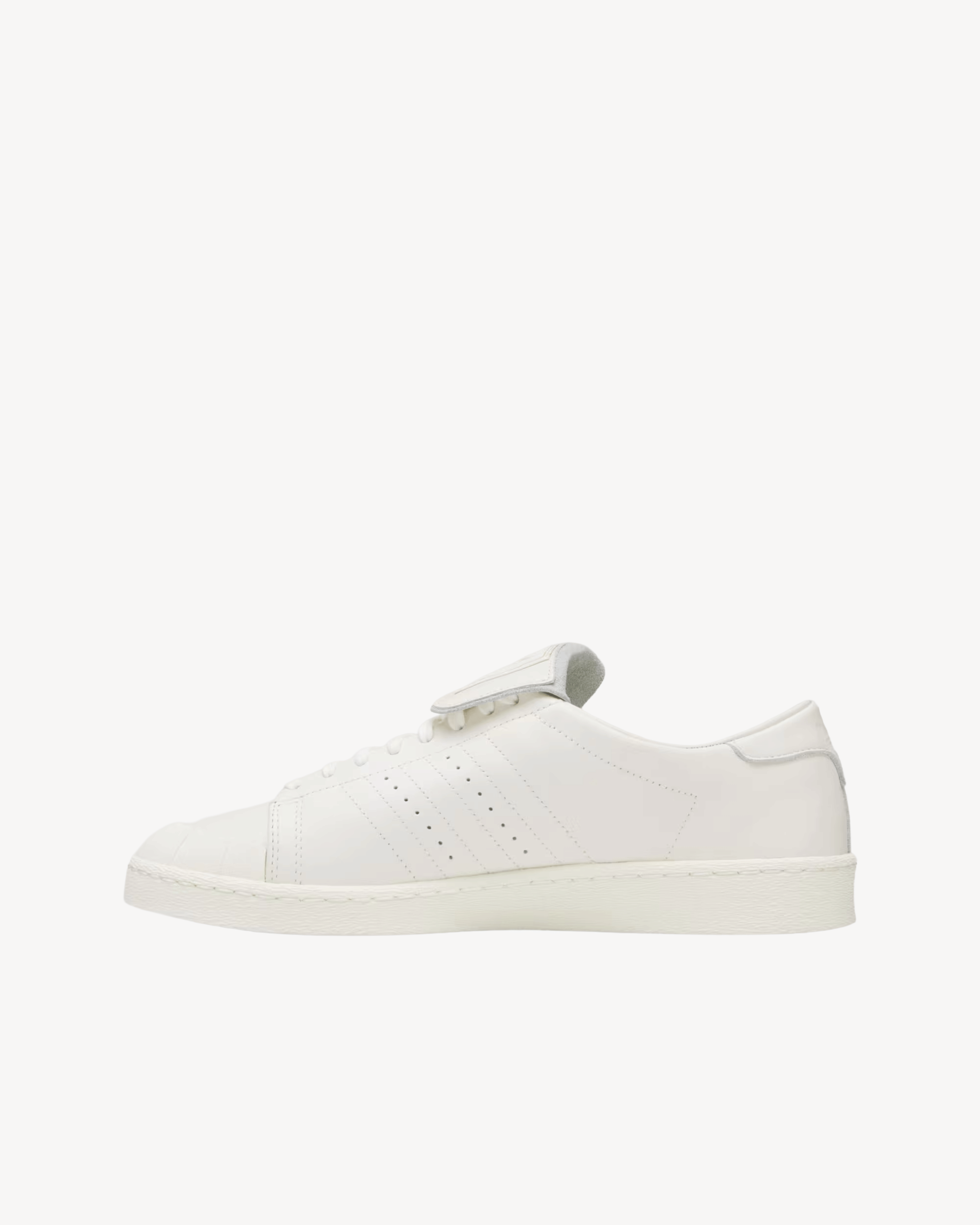 adidas - Men's Willy Chavarria Jabbar Low - (Off - White)