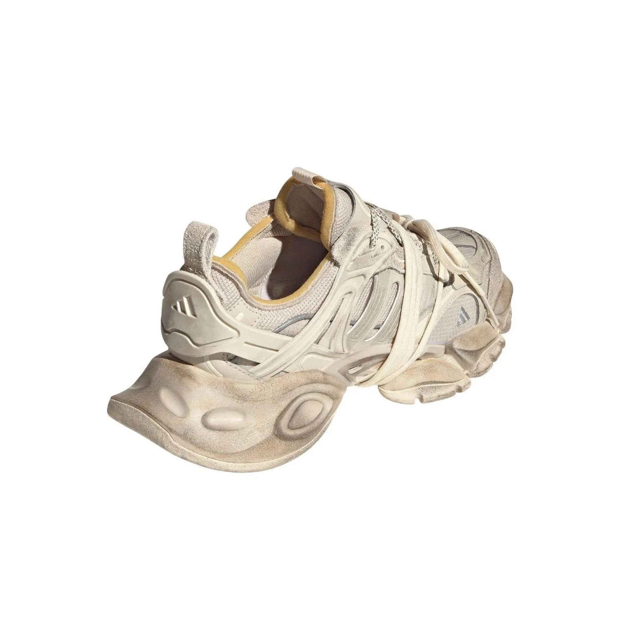 adidas XLG Runner Deluxe Sand (2025)