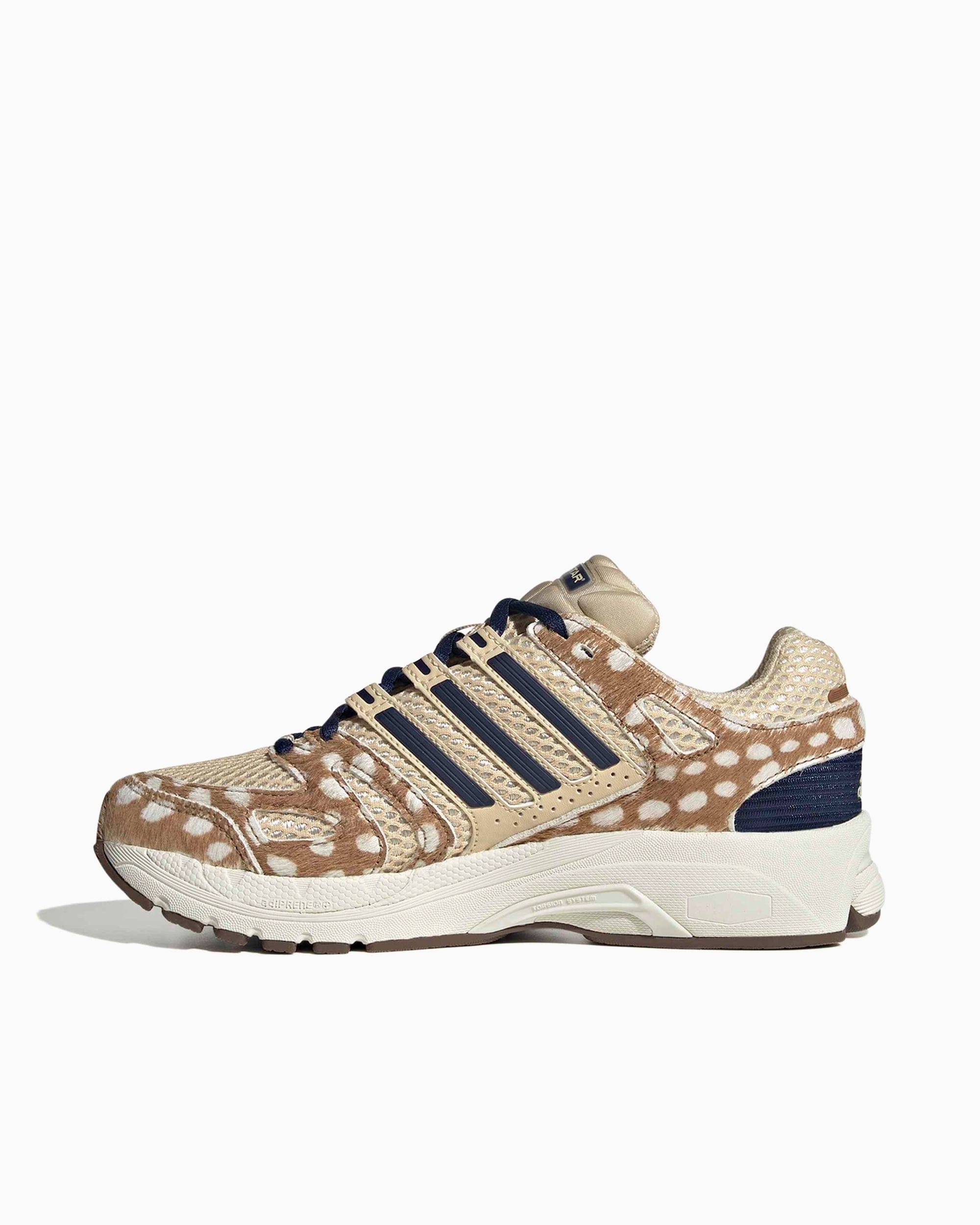 adidas Originals Women's Adistar Control 5 Bambi