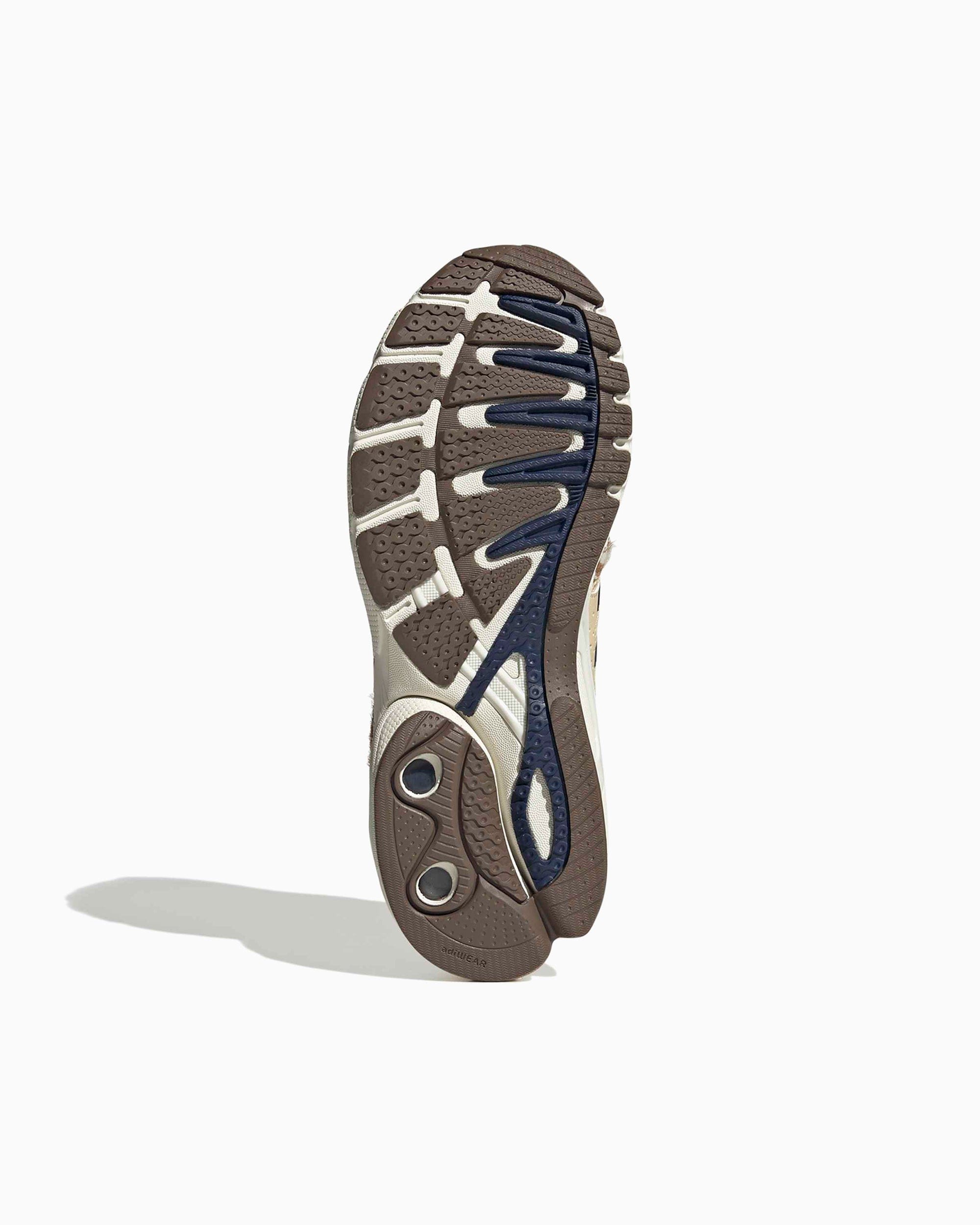 adidas Originals Women's Adistar Control 5 Bambi