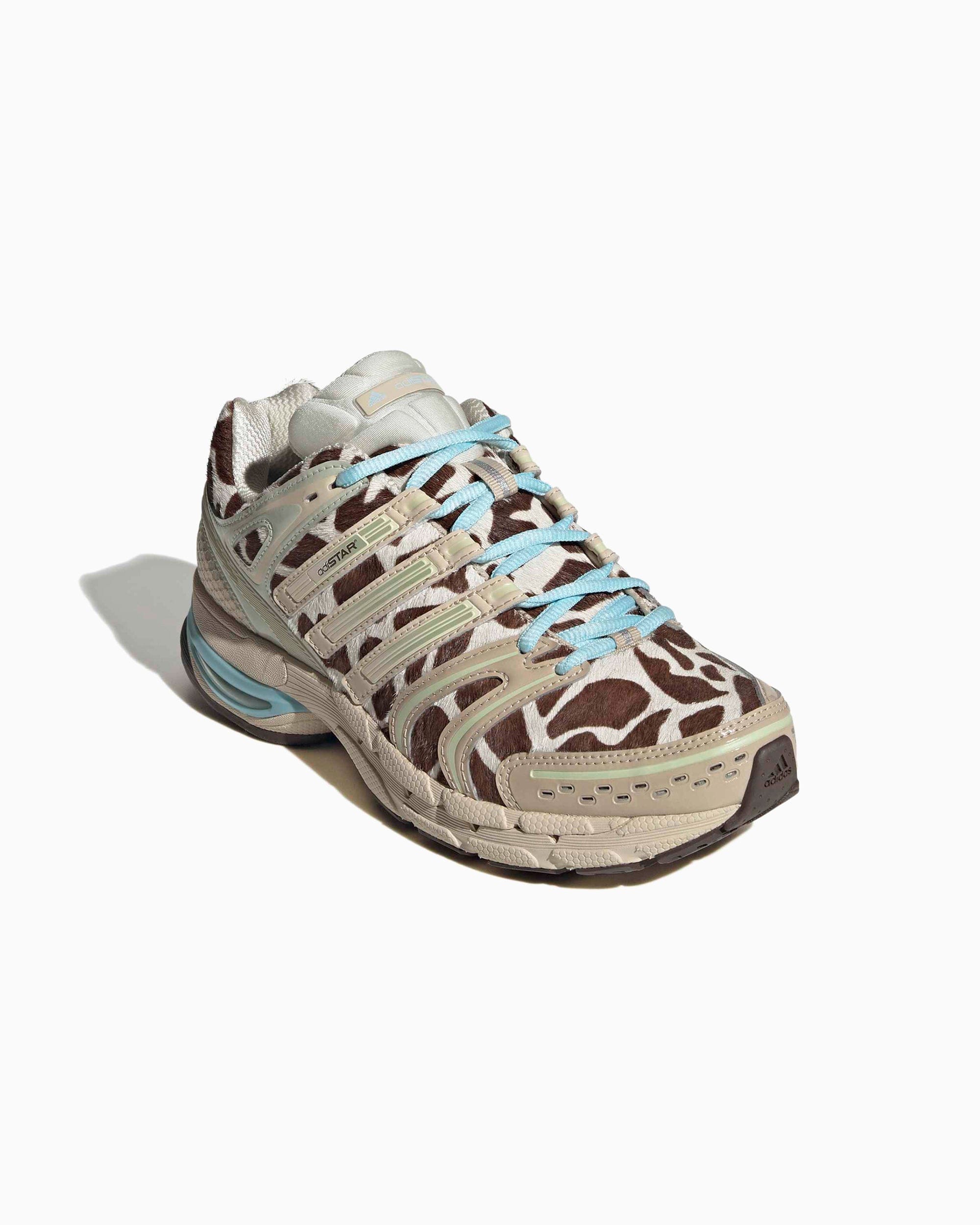 adidas Originals Women's Adistar Control 5 Giraffe