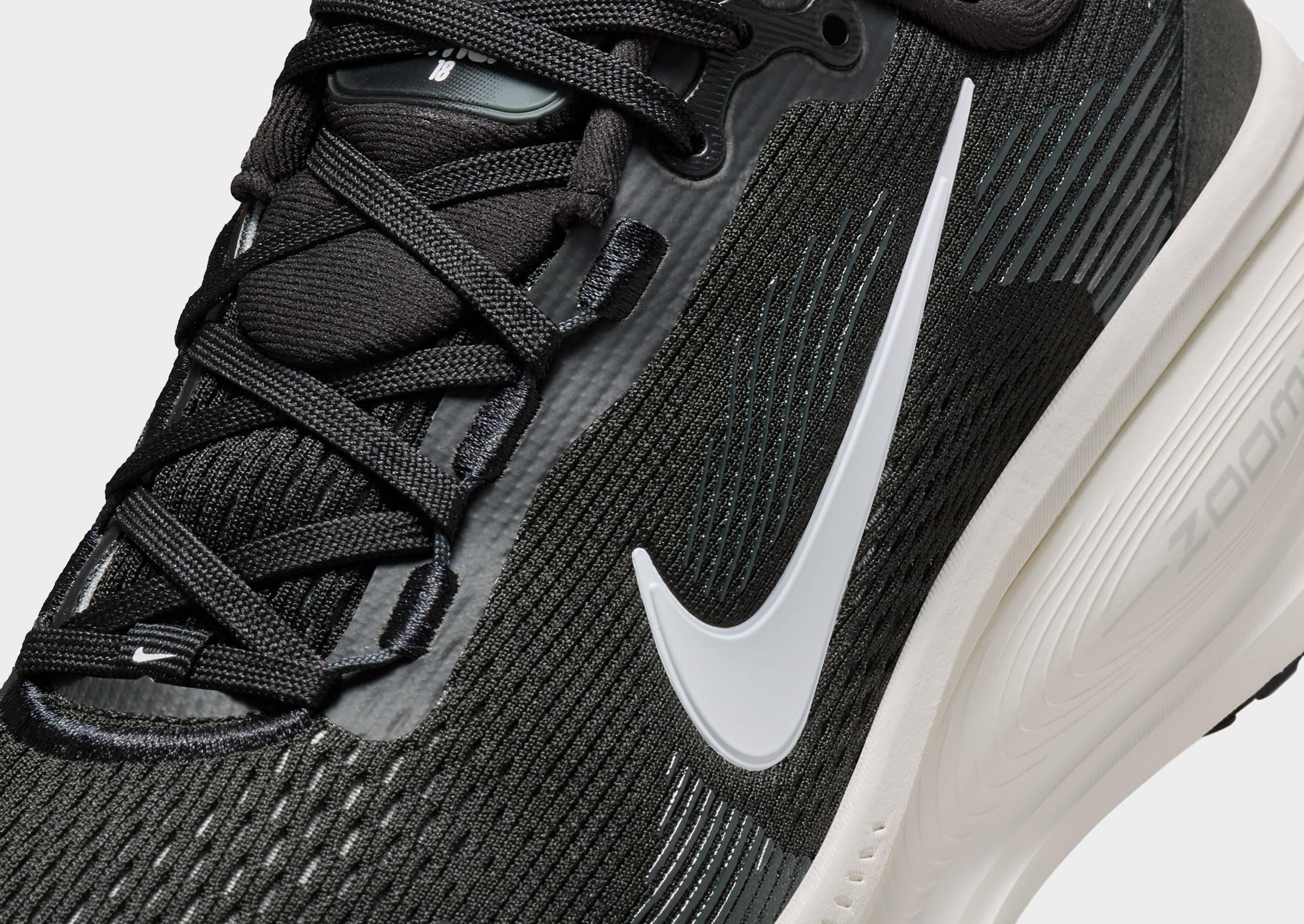 Nike Vomero 18 Women's