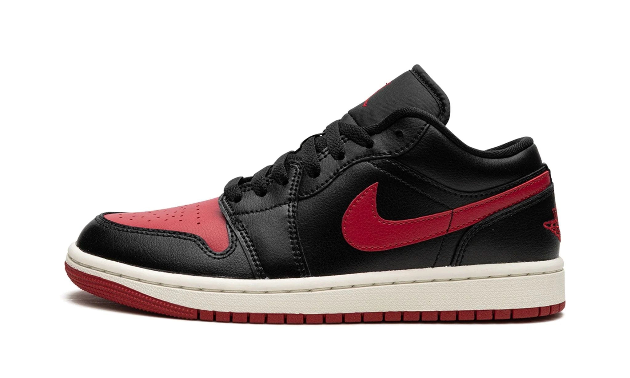 Air Jordan Jordan 1 Low Bred Sail (Women's) الأردن 1 شراع منخفض السلالة (سيدات)