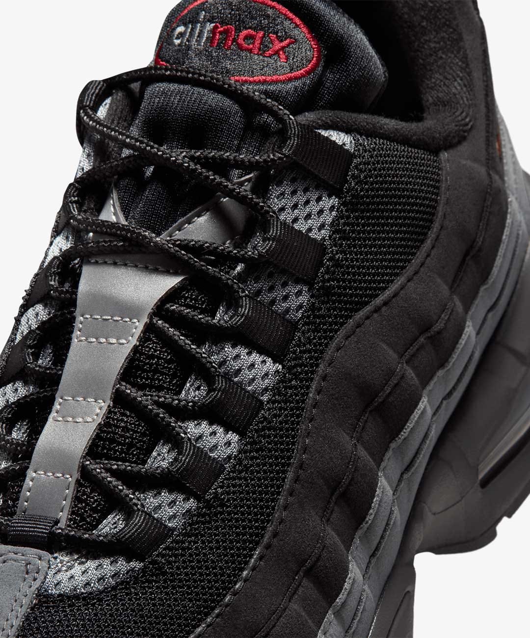 NIKE | AIR MAX 95 { BLACK/TOUGH RED - SMOKE GREY - DK SMOKE GREY