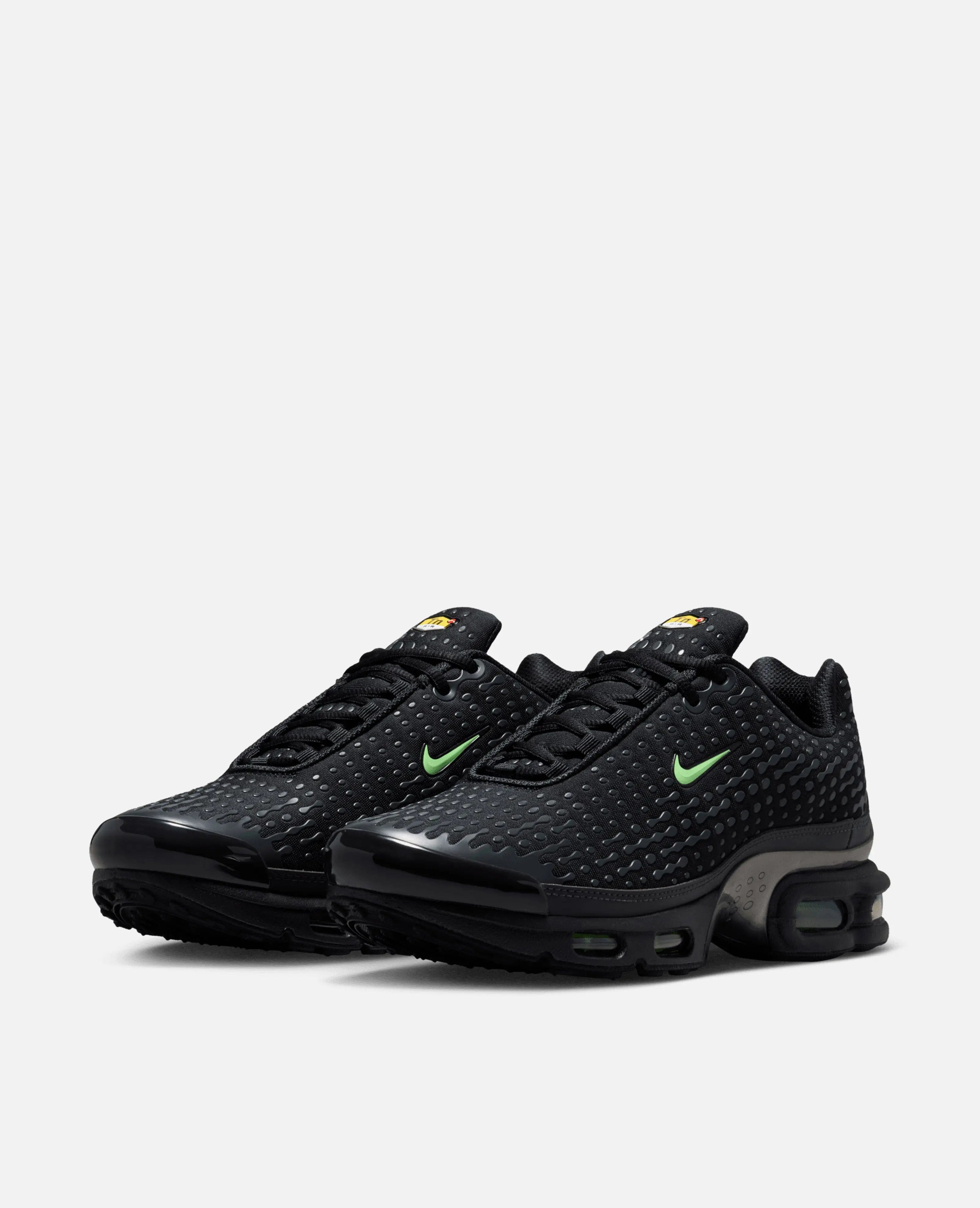 Nike Air Max Plus VII (Black/Illusion Green - Dark Smoke Grey - Metallic Pewter)