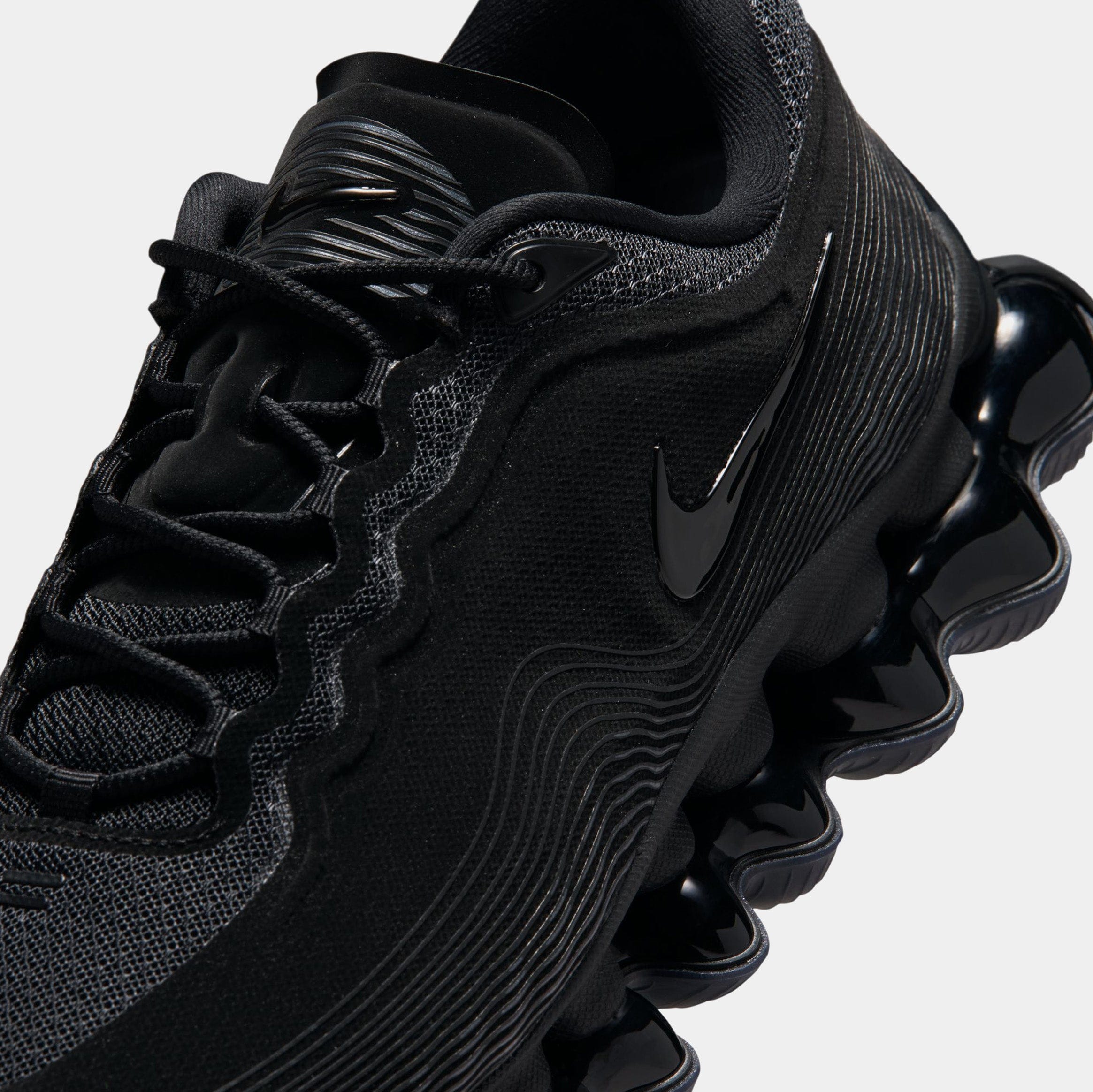 Nike Air Liquid Max Triple Black Mens Running Shoes (Black/Anthracite/Smoke Grey/Black)