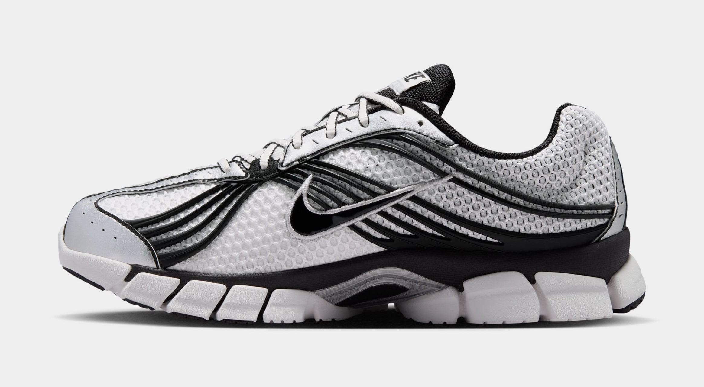 Nike Zoom Skylon 11 Mens Running Shoes (Summit White/Metallic Silver/Black)