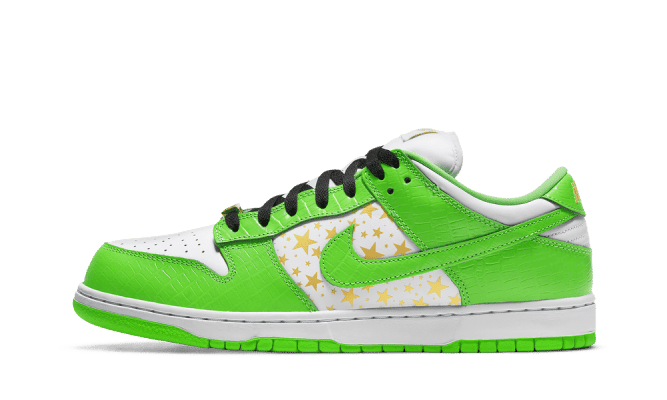 Nike SB DUNK LOW Supreme Mean Green SB دونك لو سوبريم يعني الأخضر