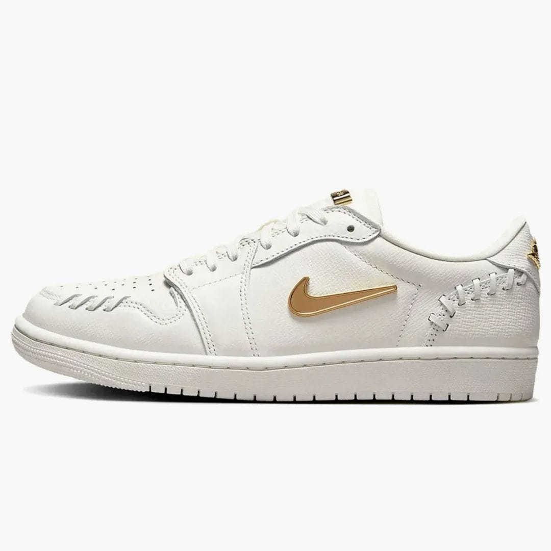 Air Jordan Jordan 1 Low Method Of Make Sail Metallic Gold (women's)