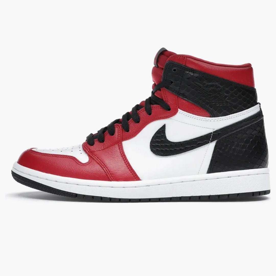 Air Jordan Jordan 1 Retro High Satin Snake Chicago (women's)