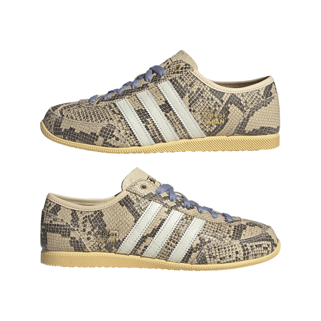 adidas WOMEN'S JAPAN DECON SHOES