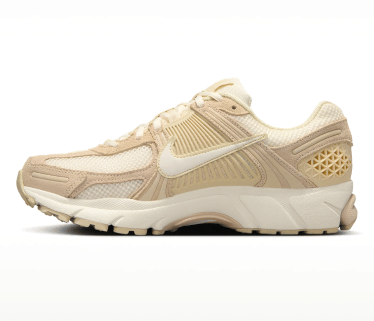 Nike Women's Nike Zoom Vomero 5 (Beige)